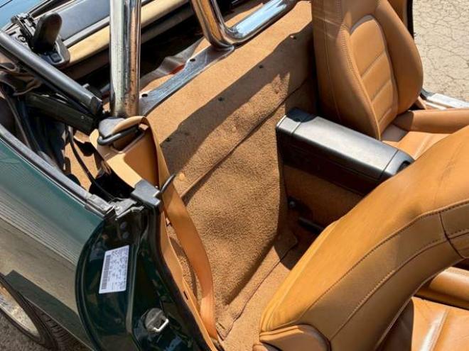 ロードスター1.8 Vスペシャル　パワステ　パワーウィンドウ　エアコン　アルミホイール　ETC　ABS　横滑り防止装置 2WD 1800