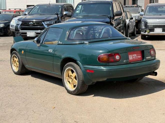 ロードスター1.8 Vスペシャル　パワステ　パワーウィンドウ　エアコン　アルミホイール　ETC　ABS　横滑り防止装置 2WD 1800