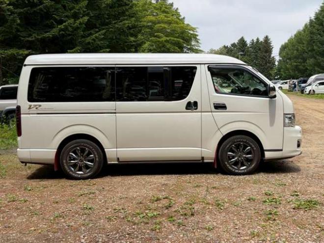 ハイエースバン2.7 スーパーGL プライムセレクション ワイド ロング ミドルルーフ 4WD　ベッドキット　ナビ　TV　バックカメラ　エアコン　ETC　パワステ　パワーウィンドウ　キーレスエントリー　両側スライドドア　盗難防止装置　障害物センサー 2700