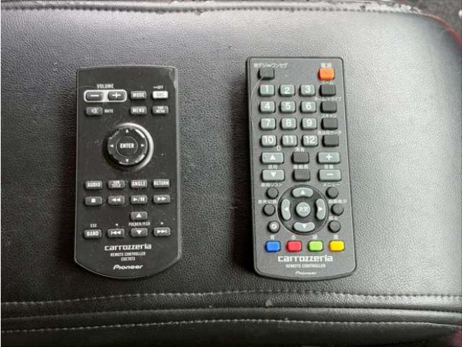 ハイエースバン2.7 スーパーGL プライムセレクション ワイド ロング ミドルルーフ 4WD　ベッドキット　ナビ　TV　バックカメラ　エアコン　ETC　パワステ　パワーウィンドウ　キーレスエントリー　両側スライドドア　盗難防止装置　障害物センサー 2700