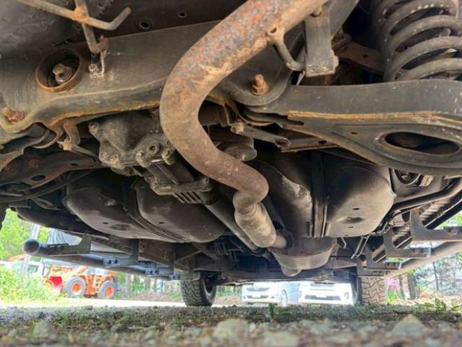 デリカD：5 2.4 シャモニー 4WD　両側電動スライドドア　クルーズコントロール　TV　ナビ　バックカメラ　パワステ　パワーウィンドウ　盗難防止装置　横滑り防止装置　キーレスエントリー　寒冷地仕様 2400
