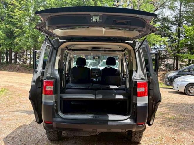 デリカD：5 2.4 シャモニー 4WD　両側電動スライドドア　クルーズコントロール　TV　ナビ　バックカメラ　パワステ　パワーウィンドウ　盗難防止装置　横滑り防止装置　キーレスエントリー　寒冷地仕様 2400