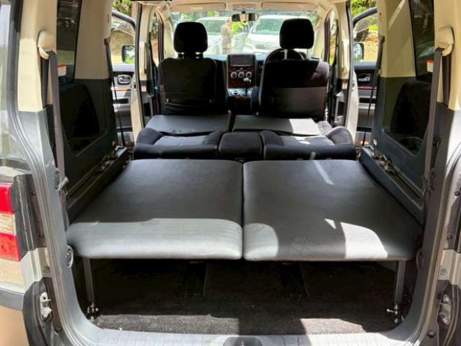 デリカD：5 2.4 シャモニー 4WD　両側電動スライドドア　クルーズコントロール　TV　ナビ　バックカメラ　パワステ　パワーウィンドウ　盗難防止装置　横滑り防止装置　キーレスエントリー　寒冷地仕様 2400