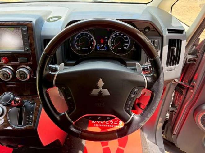 デリカD：5 2.4 シャモニー 4WD　両側電動スライドドア　クルーズコントロール　TV　ナビ　バックカメラ　パワステ　パワーウィンドウ　盗難防止装置　横滑り防止装置　キーレスエントリー　寒冷地仕様 2400
