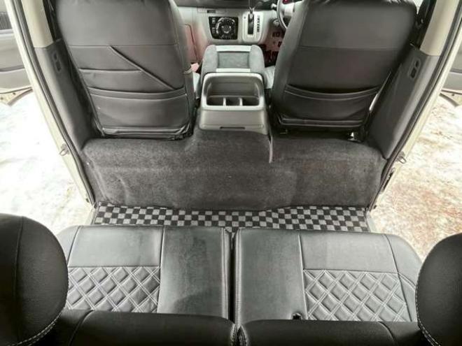 キャラバンNV350 2.5 プレミアムGX ロングボディ ディーゼルターボ 4WD　社外11インチナビ　バックカメラ　エンジンスターター　ETC　ワンオーナー　左側電動スライドドア　社外アルミ　パワーウィンドウ　パワステ　後席モニター　ABS　キーレスエントリー　衝突被害軽減ブレーキ 2500