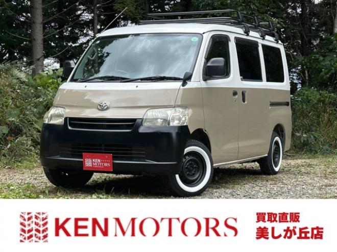 タウンエースバン1.5 GL 4WD　ベージュツートン全塗装済　ストラーダナビTV　バックカメラ　LEDヘッドライト　純正デフロック　リアヒーター　寒冷地仕様　ブラウンレザー調シートカバー　ルーフラック 1500