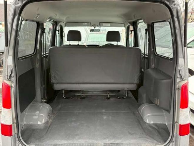 タウンエースバン1.5 GL 4WD　全塗装済　寒冷地仕様　社外ナビ　フルセグ　バックカメラ　ETC　キーレスエントリー　リアヒーター　パワステ　パワーウィンドウ　エアコン　ABS 1500