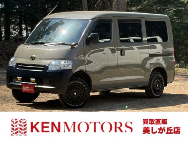 タウンエースバン1.5 GL 4WD　バックカメラ　エアコン　ドライブレコーダー　ETC　パワステ　パワーウィンドウ　ABS　キーレスエントリー　ベッドキット　寒冷地仕様　全塗装済 1500