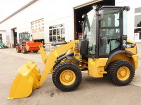 ホイールローダ　CAT 901C  バケット容量0.4m3