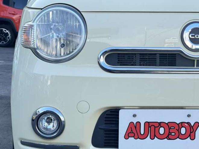 ミラココアX 4WD　インテリキー　オートエアコン　エンジンスターター　電動格納ミラー　アイドリングストップ　CD AUX 660