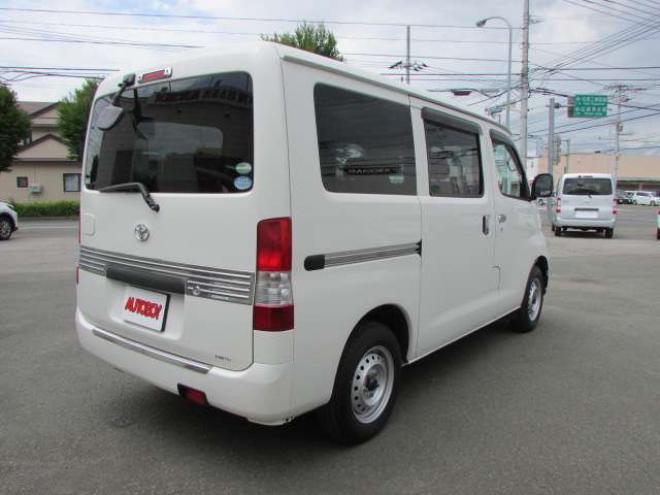 タウンエースバン1.5 GL 4WD　5速MT/ドライブレコーダー/社外ナビ/フルセグTV/ブルートゥースオーディオ/ベッドキット/キーレス/両側スライドドア/リヤフォグ 1500