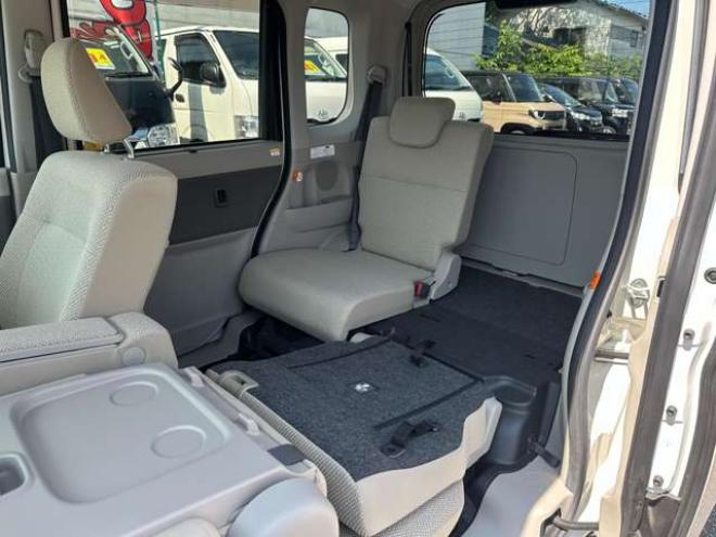 タントL SA 4WD　キーレス ピラーレス　両側スライドドアドア ISOFIX対応 横滑り防止 アイドリングストップ　Bluetooth CD DVD　AMラジオ FMラジオ 660