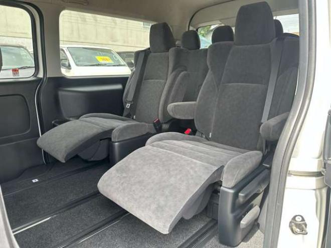 ハイエース2.7 GL ロング ファインテックツアラー 4WD　プッシュスタート　両側パワースライドドア　オートハイビーム ETC2.0 パノラマミックビュー ディスプレイオーディオ バックカメラ　Bluetooth　フルセグTV リアヒーター&クーラーコントローラー ルーフスピーカー 2700