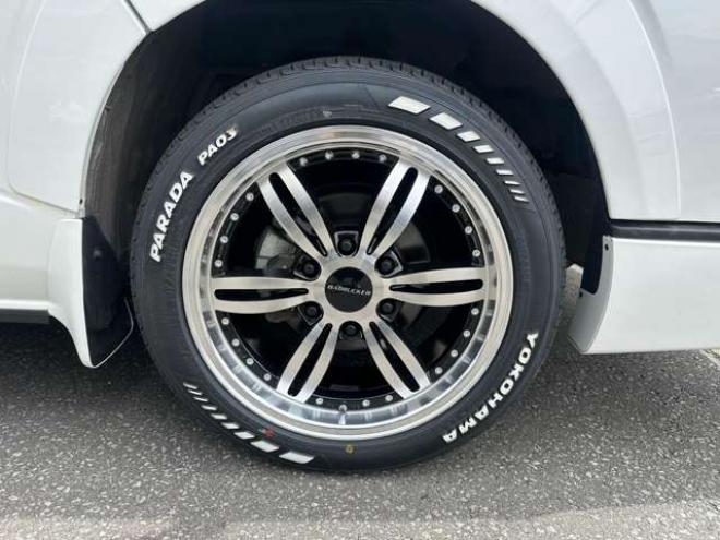 ハイエース2.7 GL ロング ファインテックツアラー 4WD　プッシュスタート　両側パワースライドドア　オートハイビーム ETC2.0 パノラマミックビュー ディスプレイオーディオ バックカメラ　Bluetooth　フルセグTV リアヒーター&クーラーコントローラー ルーフスピーカー 2700