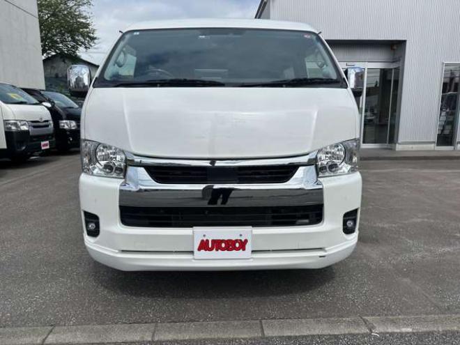 ハイエース2.7 GL ロング ファインテックツアラー 4WD　プッシュスタート　両側パワースライドドア　オートハイビーム ETC2.0 パノラマミックビュー ディスプレイオーディオ バックカメラ　Bluetooth　フルセグTV リアヒーター&クーラーコントローラー ルーフスピーカー 2700