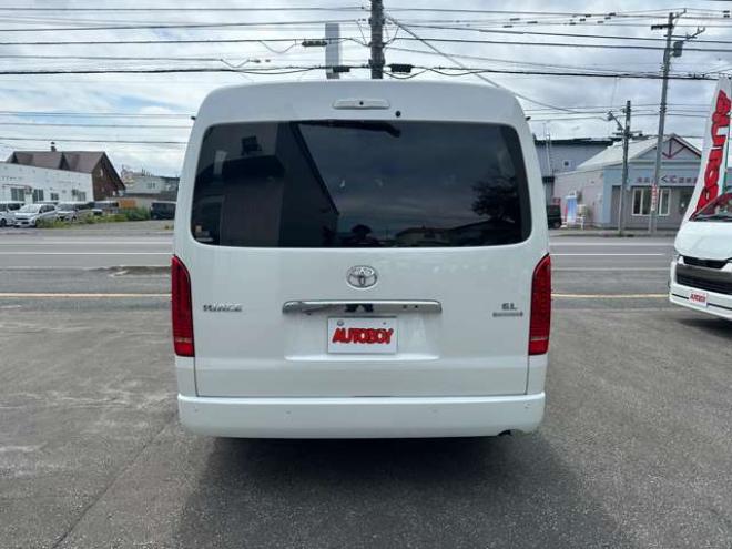 ハイエース2.7 GL ロング ファインテックツアラー 4WD　プッシュスタート　両側パワースライドドア　オートハイビーム ETC2.0 パノラマミックビュー ディスプレイオーディオ バックカメラ　Bluetooth　フルセグTV リアヒーター&クーラーコントローラー ルーフスピーカー 2700