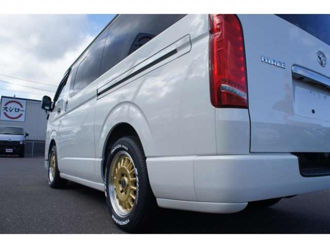 ハイエースバン2.8 スーパーGL ダークプライムII ロングボディ ディーゼルターボ 4WD　ESSEX FスポイラーVer3&サイドライナー&リアライナー　ESSEX　フロアマッド　ENCD17インチAW　ヨコハマPARADA17インチ　ハーフレザーシート　プッシュスタート　スマートキー　リアヒーター 2800