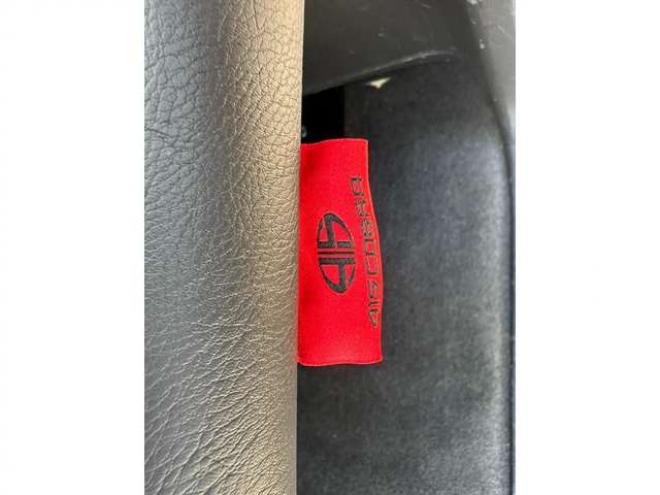 ハイエースバン2.7 スーパーGL ダークプライム ワイド ミドルルーフ ロングボディ 4WD　Pスタート スマートキー 両側スライドドア　OPLEDヘッドライト Fフォグ ハーフレザーシート AC100V ベンチシート　ベッドキット リアクーラー ヒーター ステアリングスイッチ ディスプレイオーディオ　Bluetooth 2700