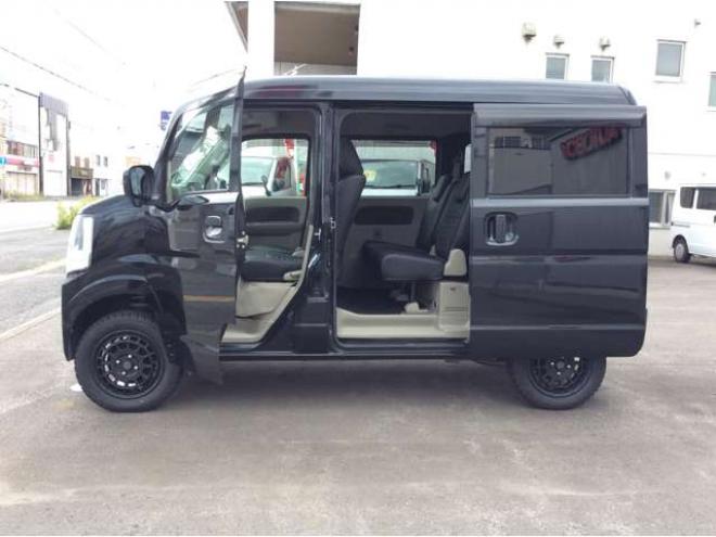 エブリイジョイン ハイルーフ 5AGS車 4WD　パートタイム4WD　キーレス　リアヒーター　フルセグTV　7インチメモリナビ　ベッドキッド　電動格納ミラー　社外タコメーター　DVD/CD　AUX　Bluetooth　 ハイルーフ　アルミホイール 660