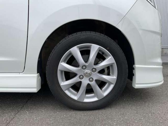 デリカD:2 1.2 S 4WD　プッシュスタート　両側パワースライドドア　HIDヘッドライト　フォグランプ　シートヒーター 1200