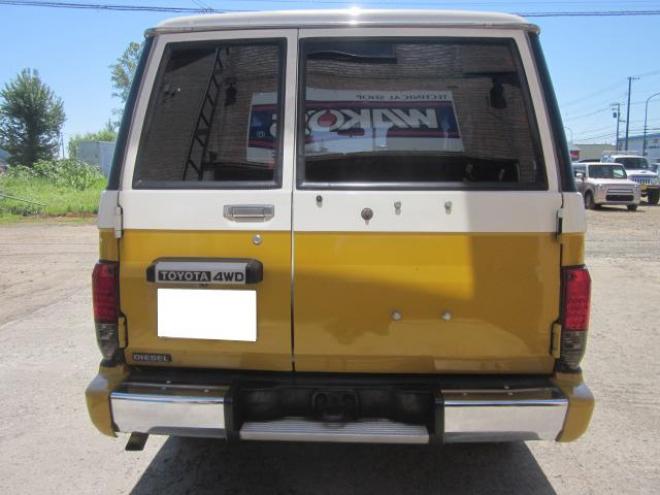 ランドクルーザープラド 2.4 ディーゼルターボ 4WD 2400 5Dr