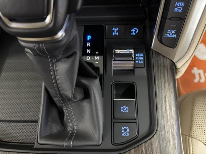 ランドクルーザーＺＸ　トヨタ保証継承付　ツインターボ　モデリスタスポイラー　リアエンターテイメント　寒冷地仕様　ＪＢＬサウンド　サンルーフ　ベージュレザー　純正２０インチＡＷ　全方位アラウンドビュー　３６０℃ドラレコ 4WD 3500 5Dr