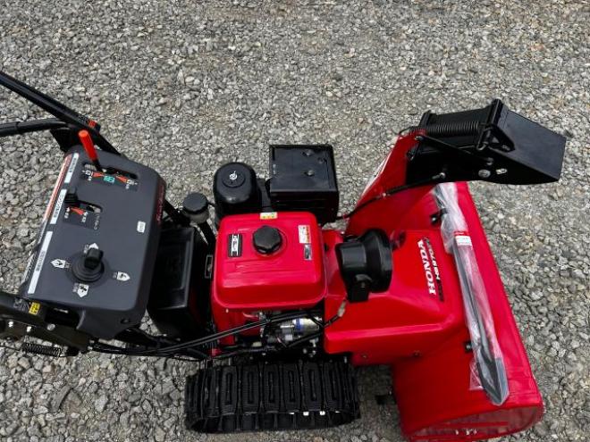 除雪機ホンダHS970SV 9馬力　江別市隣接市町村は配送無料　即納！点検整備塗装済み