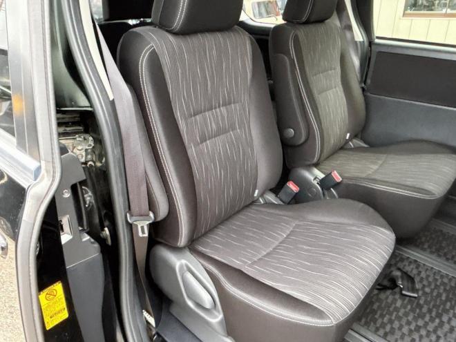 ヴォクシー2.0ZS煌Ⅱ 4WD　ローンが不安な方＜優遇ローン＞本州仕入 1年保証　両側パワースライドドア
