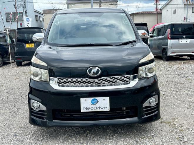 ヴォクシー2.0ZS煌Ⅱ 4WD　ローンが不安な方＜優遇ローン＞本州仕入 1年保証　両側パワースライドドア