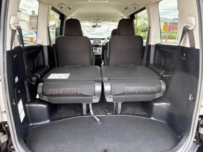 ヴォクシー2.0ZS煌Ⅱ 4WD　ローンが不安な方＜優遇ローン＞本州仕入 1年保証　両側パワースライドドア