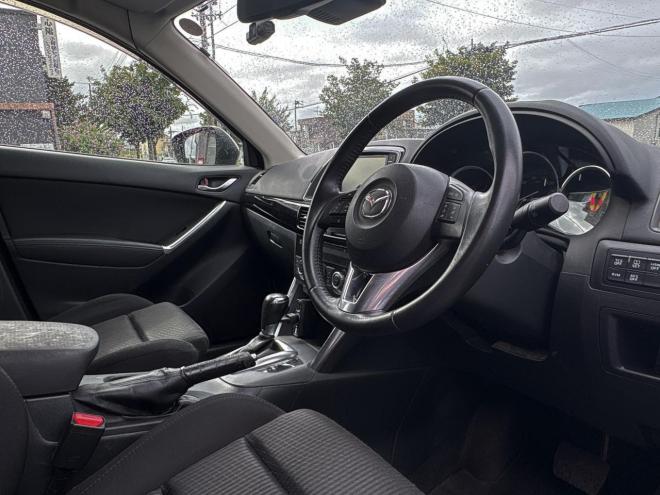 CX-52.2ディーゼルターボXD 4WD ローンが不安な方＜優遇ローン＞ 本州仕入　寒冷地仕様 純正SDナビ 4WD 2200 5Dr