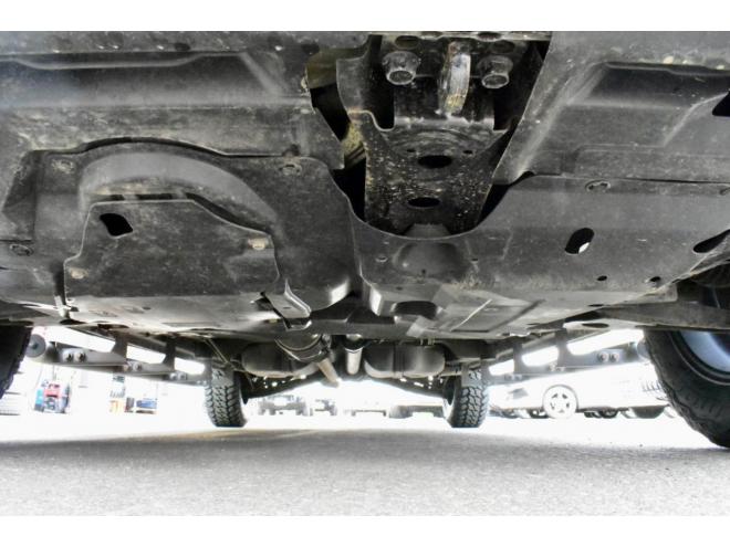 デリカDパワーパッケージ　４ＷＤ　前期/最終型　フロントガード　キャリア　リアラダー　サイドステップ　新品タイヤ／アルミ