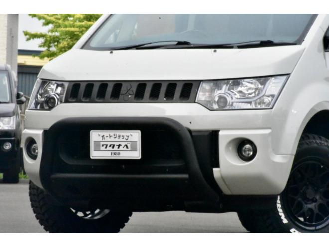 デリカDパワーパッケージ　４ＷＤ　前期/最終型　フロントガード　キャリア　リアラダー　サイドステップ　新品タイヤ／アルミ