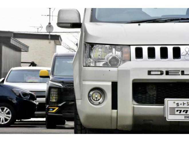 デリカDパワーパッケージ　４ＷＤ　本州仕入　前期／最終型　新品１６インチアルミ／タイヤ　社外ナビ／バックカメラ　ディーラー点検　エンジンマウント交換付