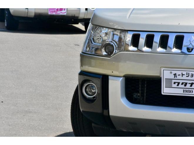 デリカD:5　Gプレミアム　４ＷＤ　本州仕入　新車外し１８インチホイール　ロックフォードサウンド　パワーバックドア　純正ナビ／フリップダウンモニター