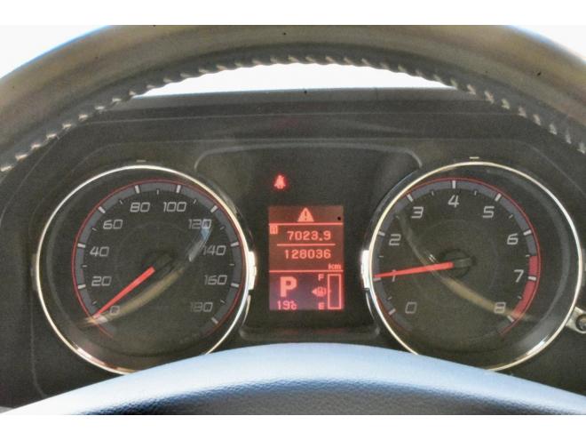 デリカD:5　Gプレミアム　４ＷＤ　本州仕入　新車外し１８インチホイール　ロックフォードサウンド　パワーバックドア　純正ナビ／フリップダウンモニター