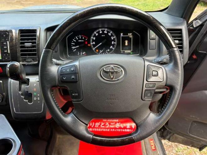 ハイエースバン2.7 スーパーGL ダークプライムII ワイド ミドルルーフ ロングボディ 4WD　ワンオーナー車社外テール　社外ナビ　後席モニターバックカメラ　ハーフレザーシート　ベットキット 2700