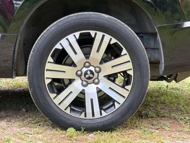 デリカD：5 2.2 G パワーパッケージ ディーゼルターボ 4WD　ワンオーナー車 両側パワースライド パワーバックドア ナビ・TV バックカメラ 前後ドライブレコーダー ETC 2300