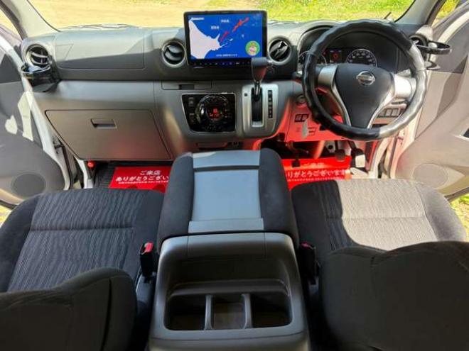 キャラバンNV350 2.5 プレミアムGX アーバンクロム ロングボディ ディーゼルターボ 4WD　ワンオーナー車オーテックエアロ　ローダウン社外ナビBカメラ地デジ　ブラインドモニター　エンジンスターター　社外17インチ 2500