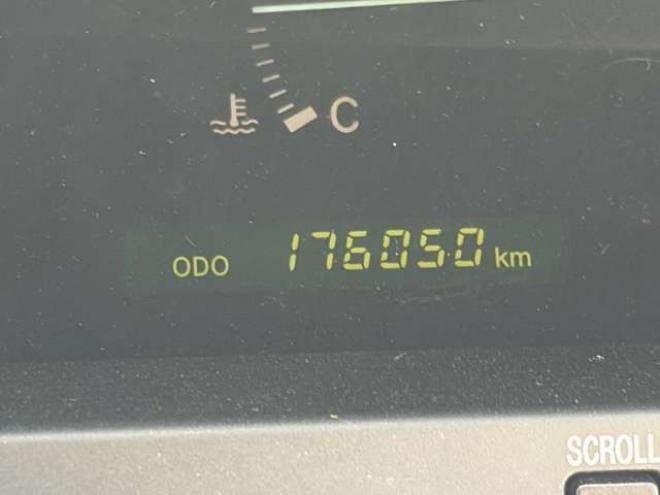 センチュリー5.0　本革シート　全席シートヒーター　後席リフレッシング機能純正アルミ　純正ナビ 2WD 5000