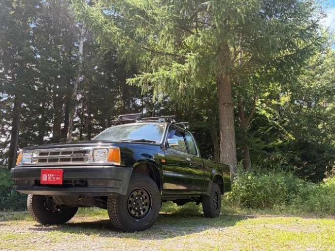 プロシード2.6 キャブプラス 4WD　社外ナビ・テレビ　バックカメラ　デイトナホイール 2600
