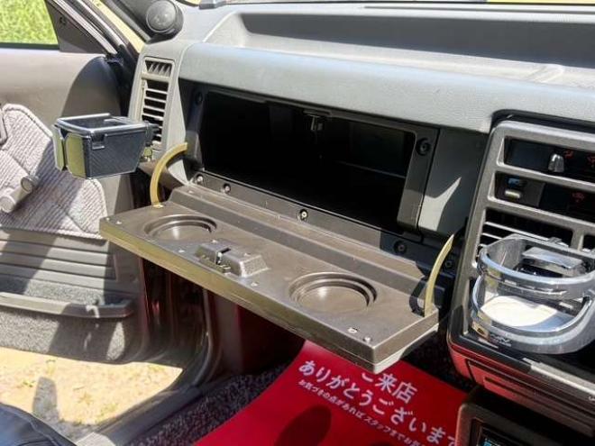 プロシード2.6 キャブプラス 4WD　社外ナビ・テレビ　バックカメラ　デイトナホイール 2600