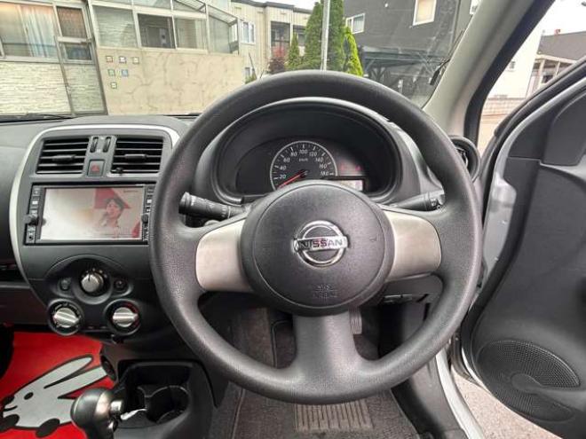マーチ1.2 X FOUR Vセレクション 4WD　ナビ　TV　冬タイヤ付き　バックモニター　ETC 1200