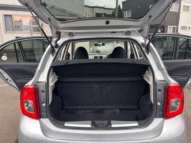マーチ1.2 X FOUR Vセレクション 4WD　ナビ　TV　冬タイヤ付き　バックモニター　ETC 1200