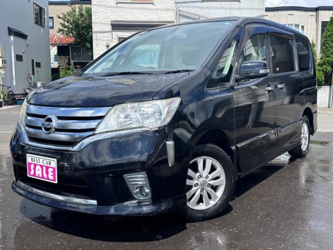 セレナ2.0 ハイウェイスター 4WD　両側ワンタッチパワースライドドア　SDナビ　バックモニター　アイドリングストップ　横滑り防止装置　ワンセグ　純正アルミホイール夏　クルーズコントロール 2000