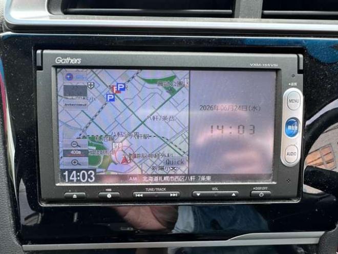 フィット1.5 ハイブリッド Fパッケージ 4WD　Gathersナビ　Bluetoothオーディオ　ワンセグTV　横滑り防止装置　12V180W　インテリジェントキー　バックモニター　スチールホイール冬 1500