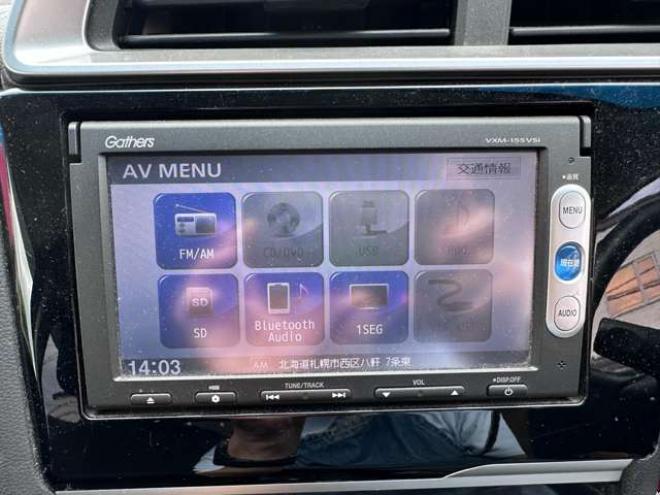 フィット1.5 ハイブリッド Fパッケージ 4WD　Gathersナビ　Bluetoothオーディオ　ワンセグTV　横滑り防止装置　12V180W　インテリジェントキー　バックモニター　スチールホイール冬 1500