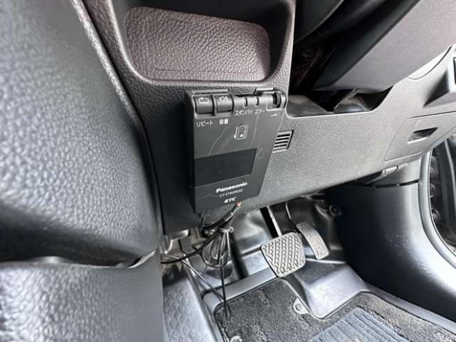 エクストレイル2.0 20Xtt 4WD　SDナビ　Bluetooth　フルセグTV　USB　横滑り防止装置　4WD切り替スイッチ　前席シートヒーター　ヒルディセントコントロール　ETC　社外アルミホイール冬 2000