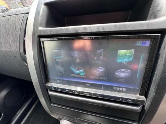 エクストレイル2.0 20Xtt 4WD　SDナビ　Bluetooth　フルセグTV　USB　横滑り防止装置　4WD切り替スイッチ　前席シートヒーター　ヒルディセントコントロール　ETC　社外アルミホイール冬 2000