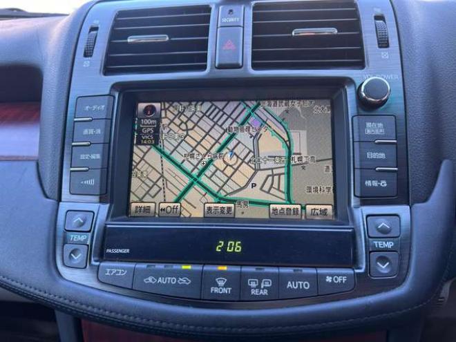 クラウンロイヤル 3.0 ロイヤルサルーン i-Four 4WD　ナビ　フルセグTVバックモニター 3000